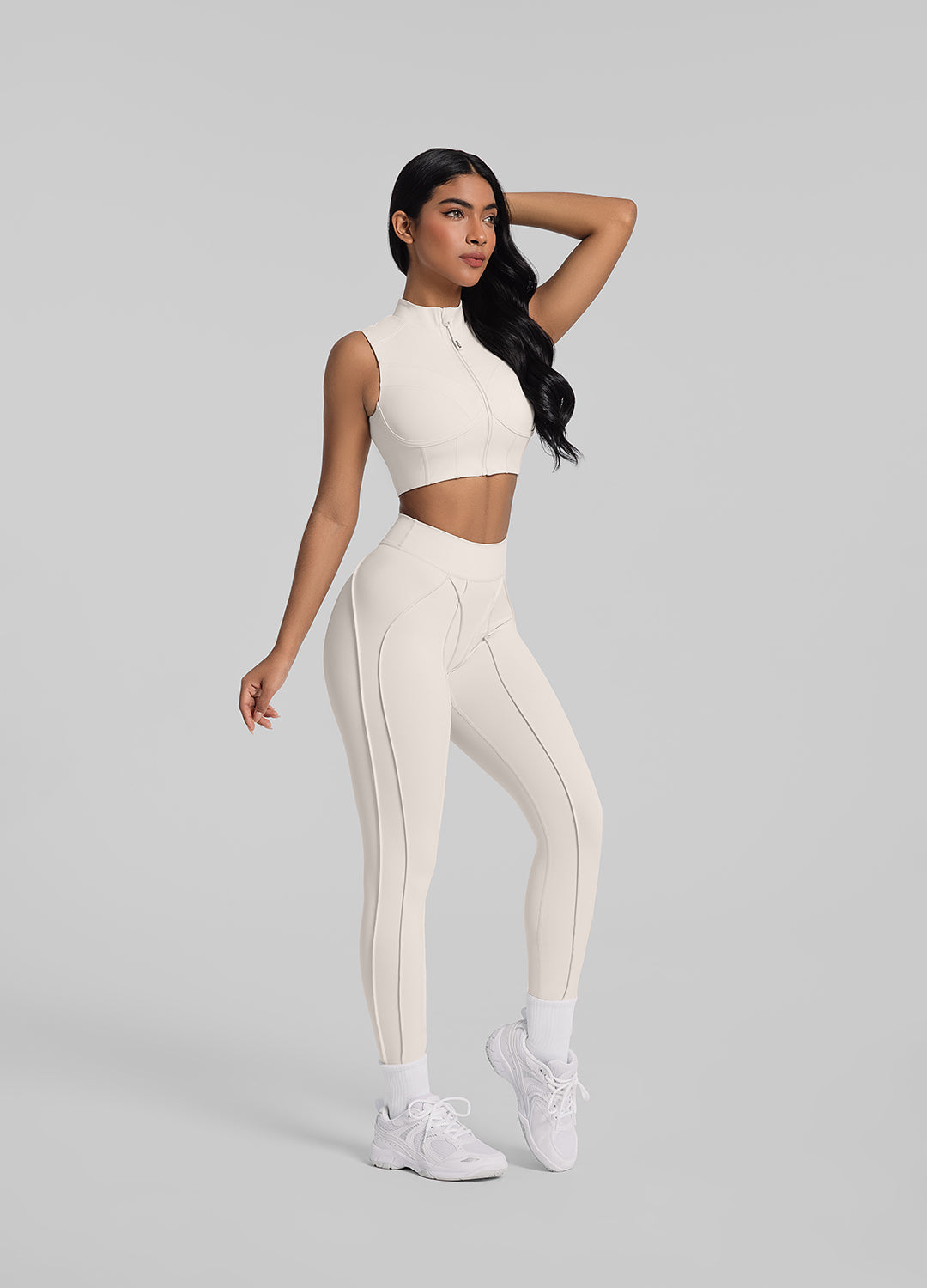 Haut zippé à encolure américaine