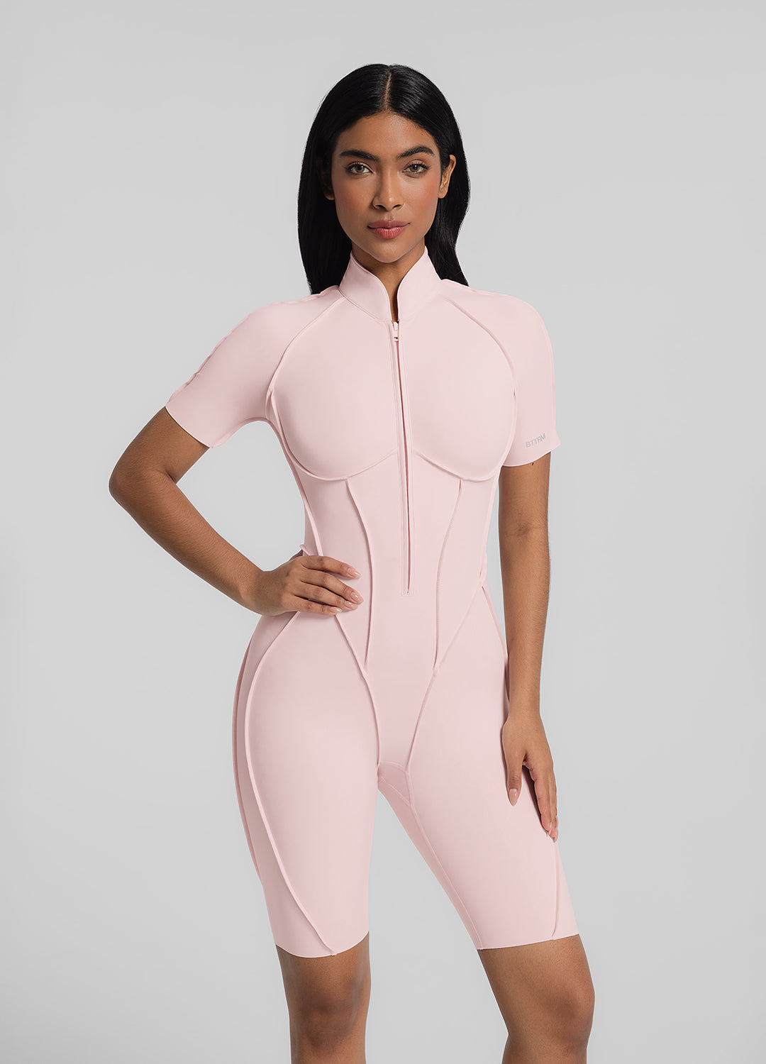 Catsuit short dos fermé