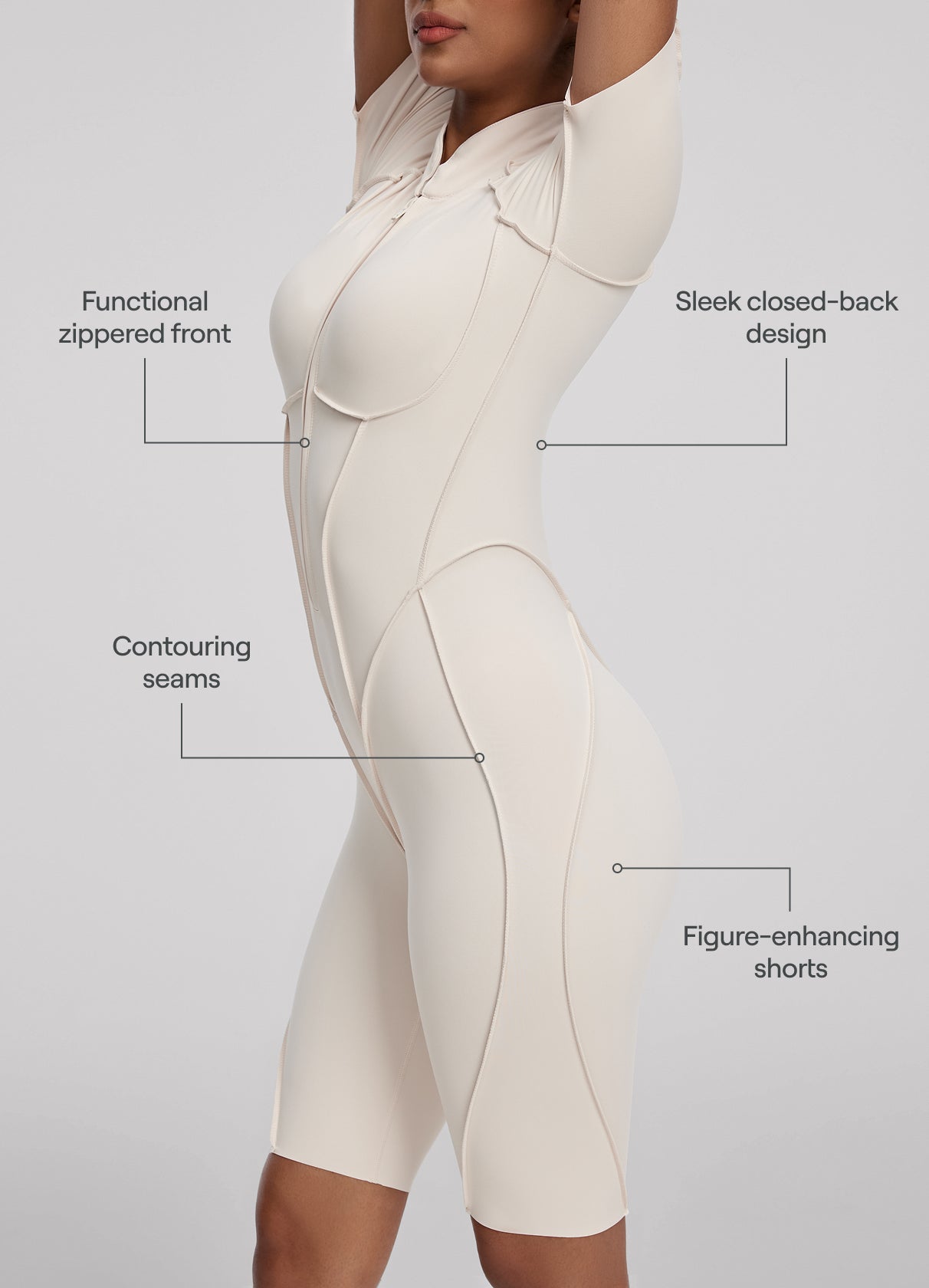 Catsuit short dos fermé